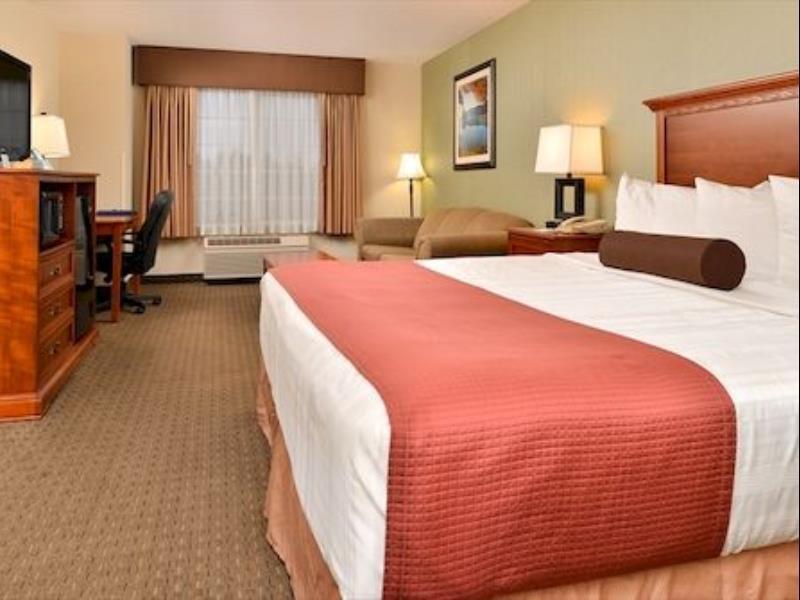 Best Western Plus Mall Drive
