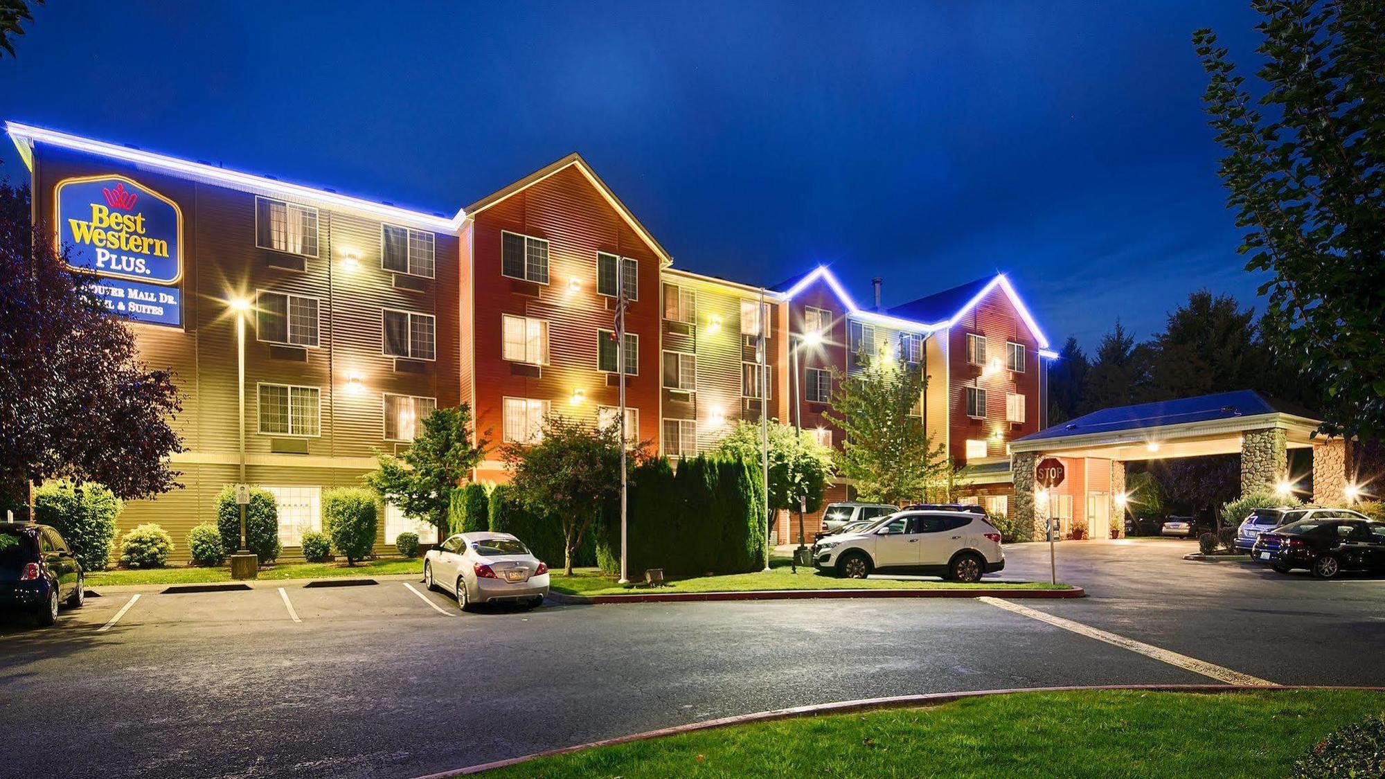 Best Western Plus Mall Drive 3*